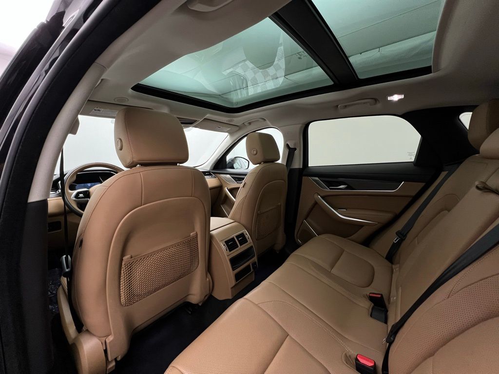 2022 Jaguar F-PACE P250 S photo 22