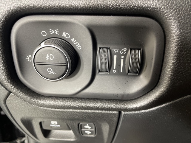 2025 Ram 1500 Big Horn Lone Star photo 23