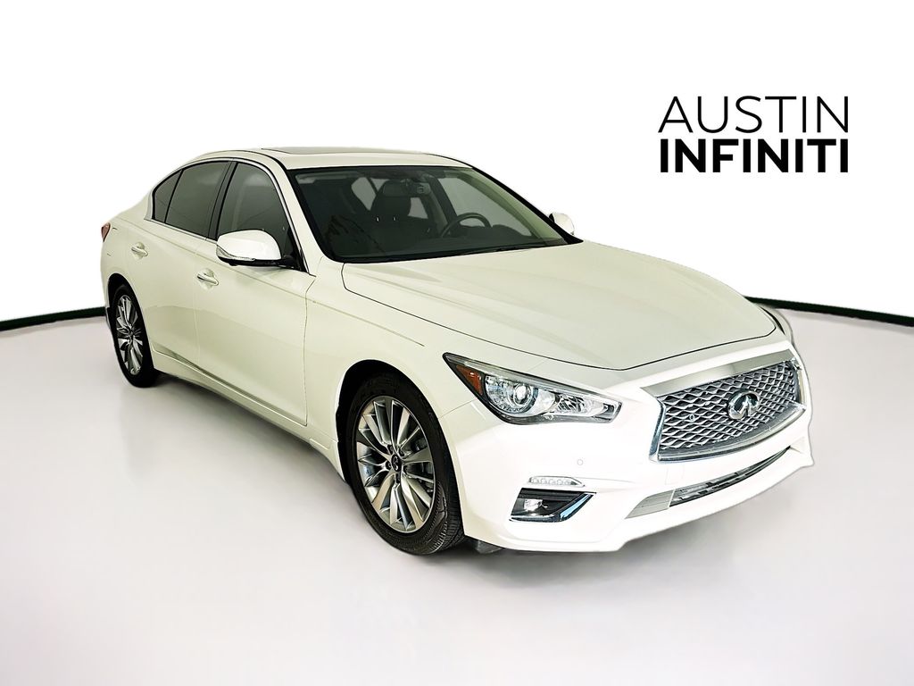 2022 INFINITI Q50 LUXE's photo