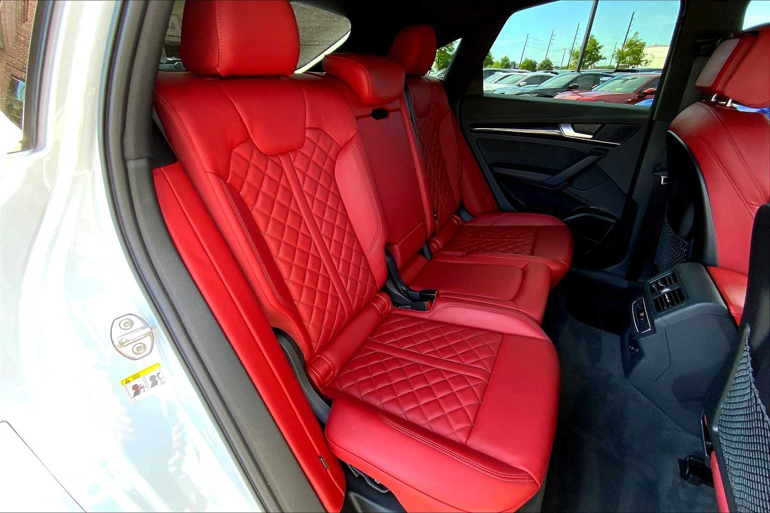 2023 Audi SQ5 Premium Plus photo 37