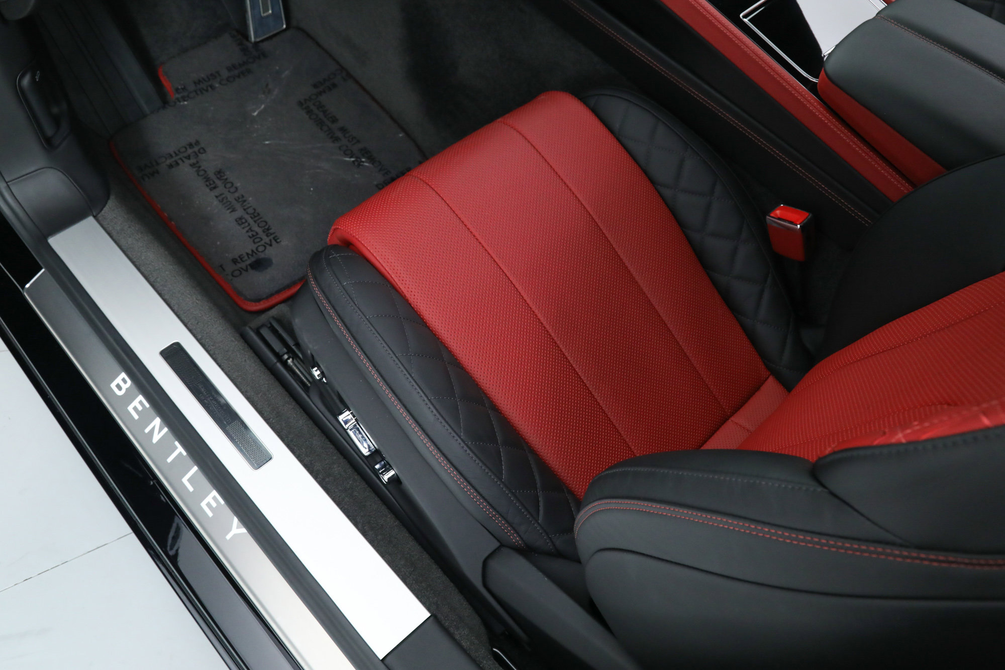 2022 Bentley Continental GT V8 photo 25