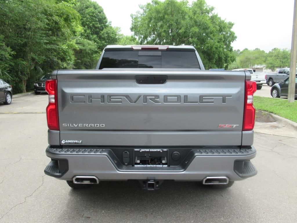 2022 Chevrolet Silverado 1500 RST photo 5