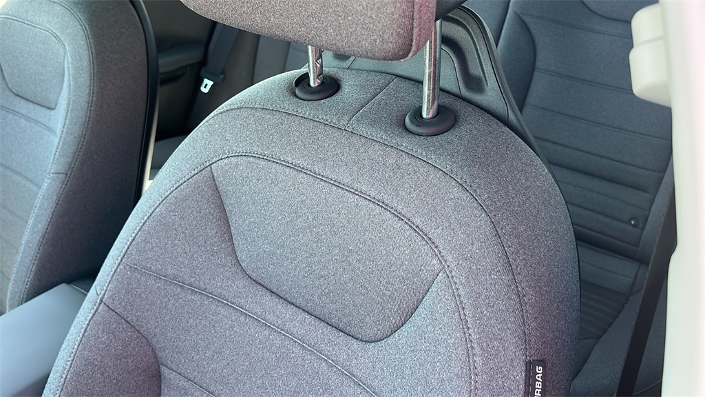 2025 Kia K4 EX photo 17