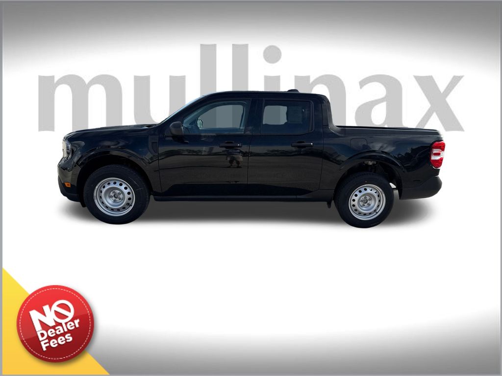 2025 Ford Maverick XL photo 2