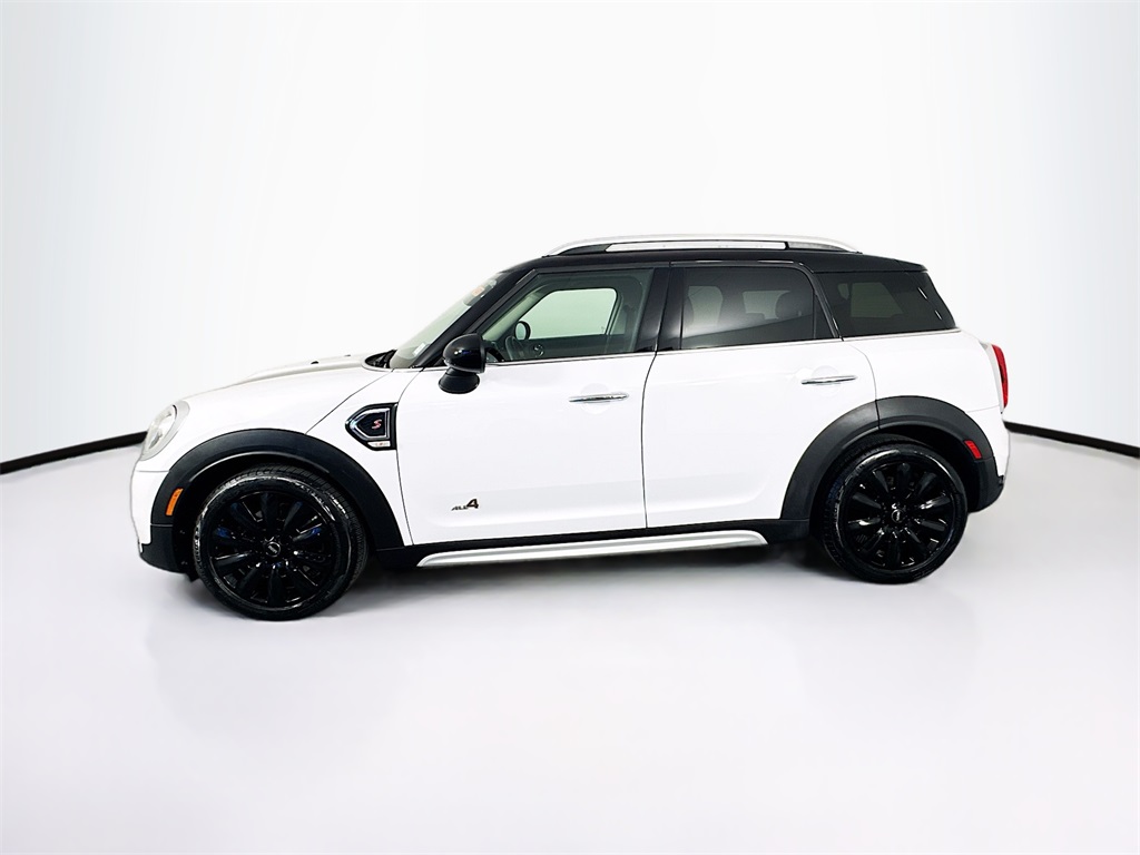 2019 Mini Cooper S ALL4 photo 4