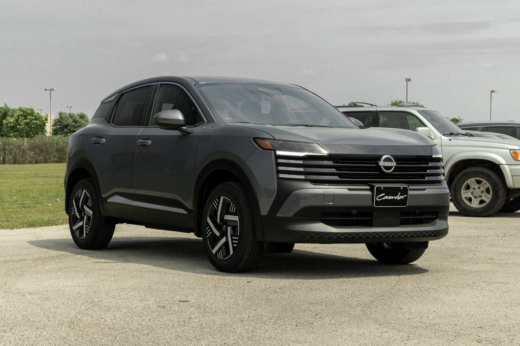 2025 Nissan Kicks SV photo 6