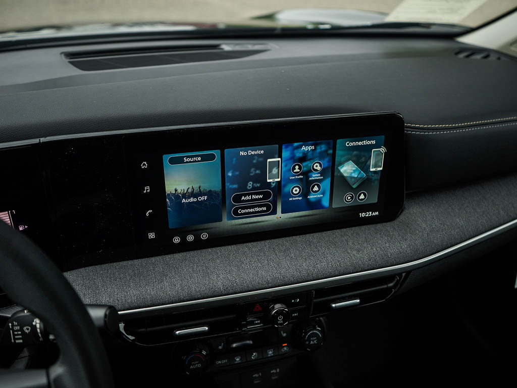 2026 Nissan Kicks SV photo 21