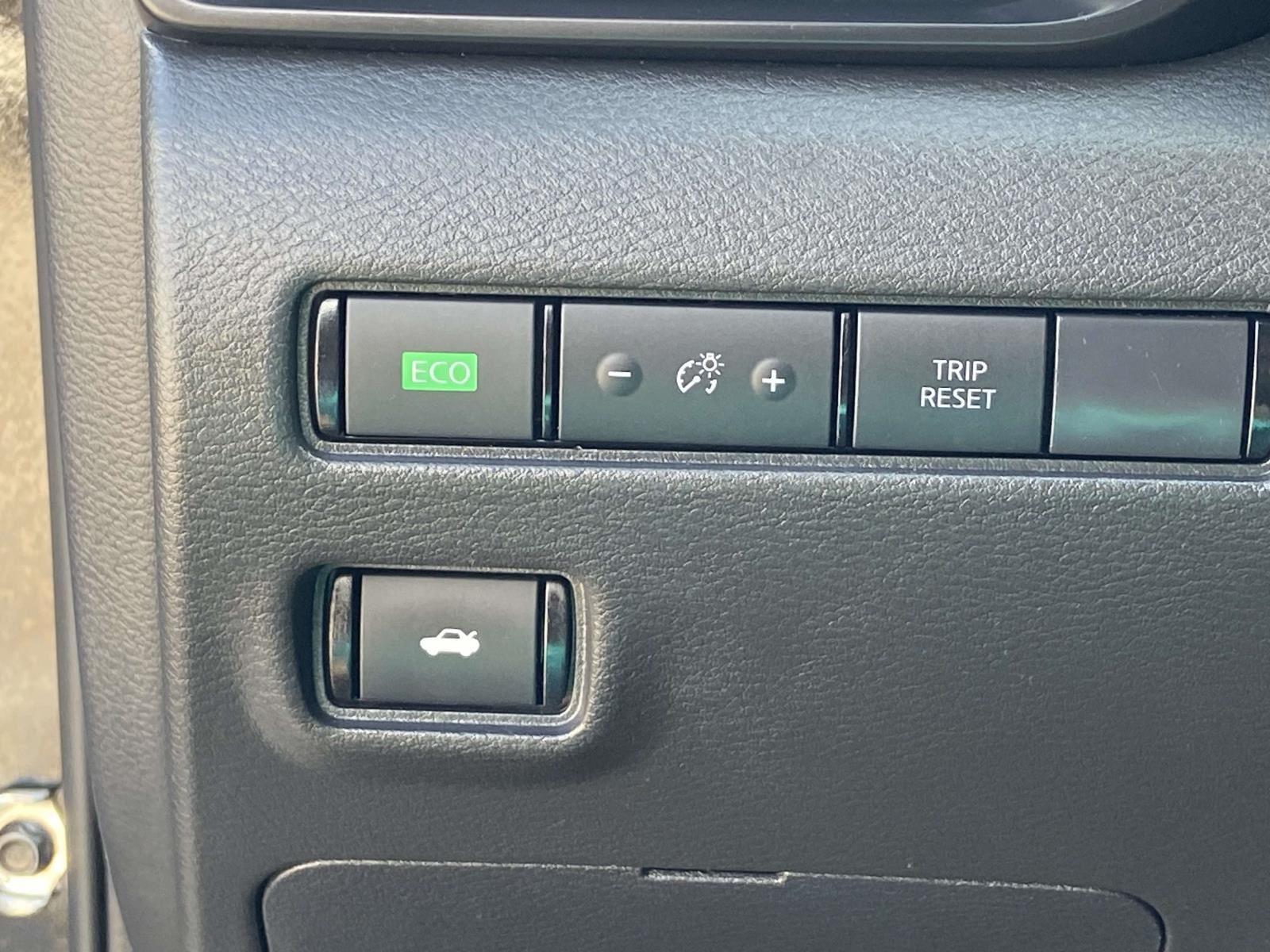 2024 Nissan Sentra S photo 12