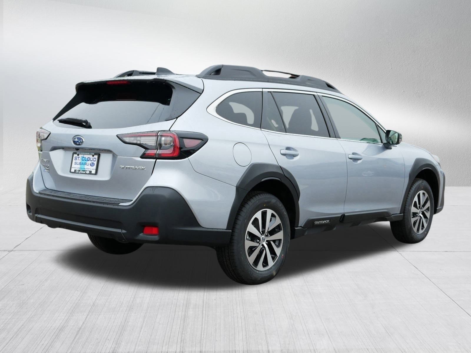 2025 Subaru Outback Premium photo 2