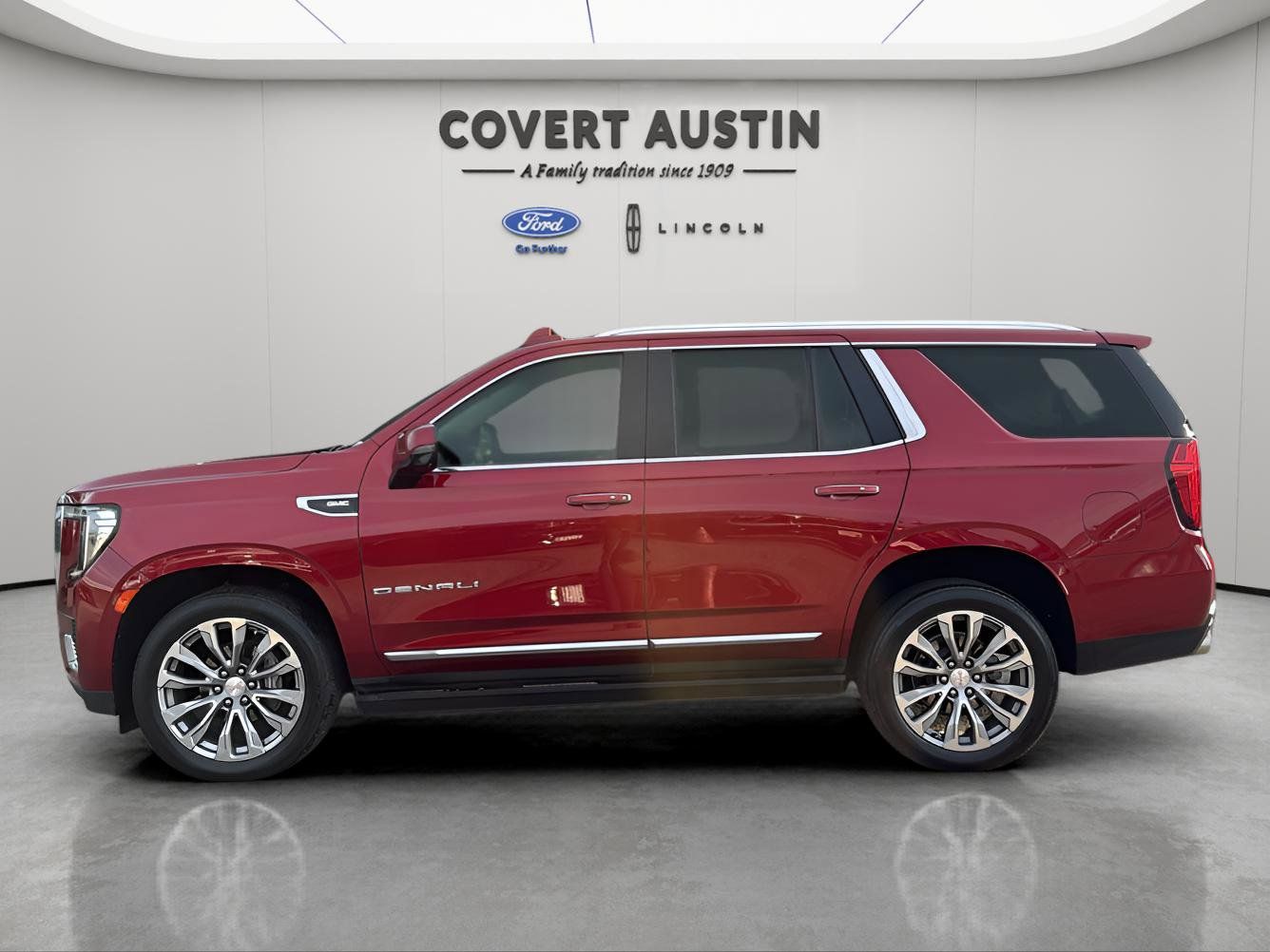 2021 Gmc Yukon Denali photo 2