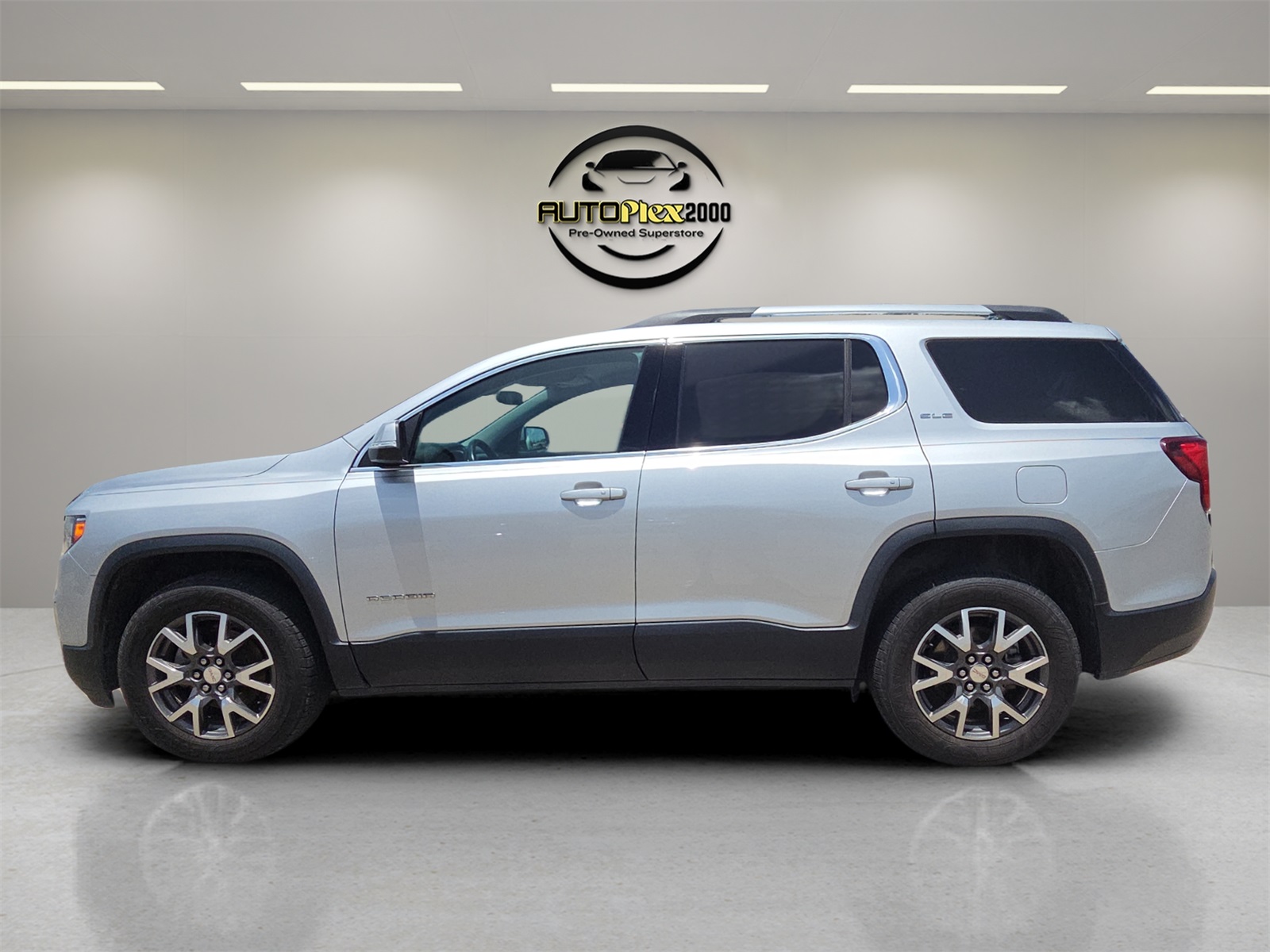 2020 Gmc Acadia SLE photo 4