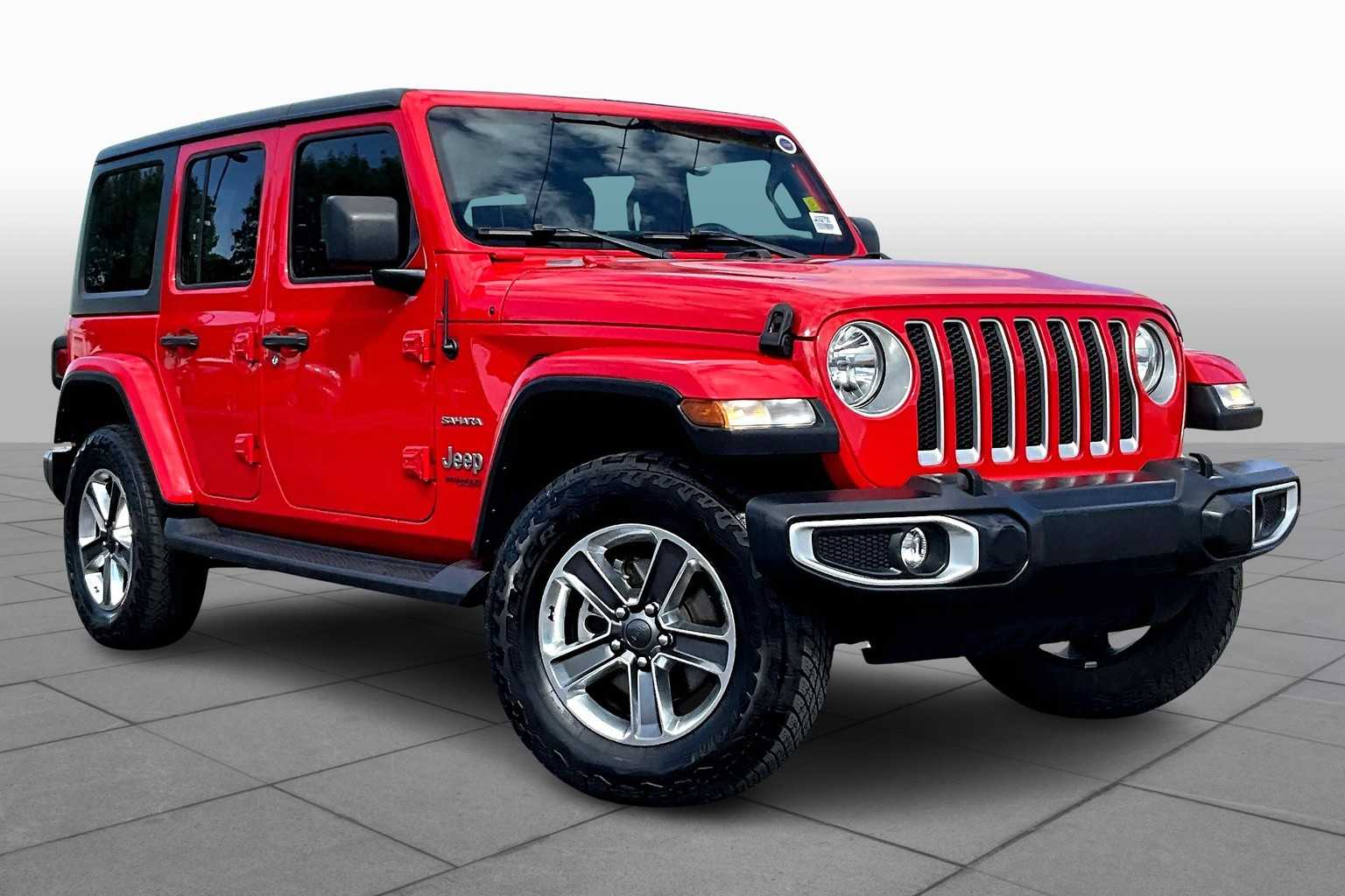 2020 Jeep Wrangler Unlimited Sahara photo 2