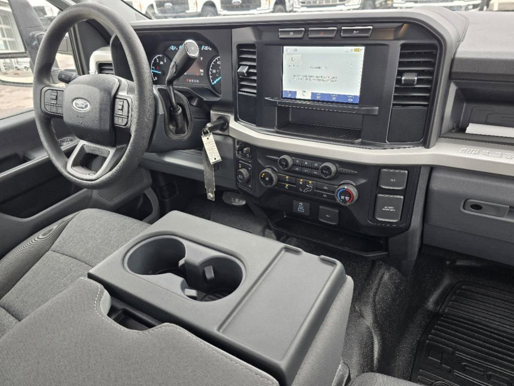 2024 Ford F-550 XL photo 26