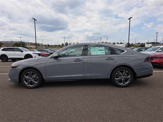 2025 Honda Accord Hybrid EX-L photo 2