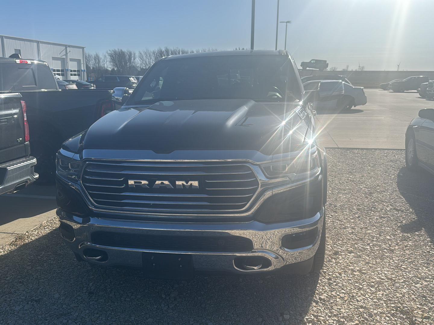 2022 Ram 1500 Longhorn photo 2