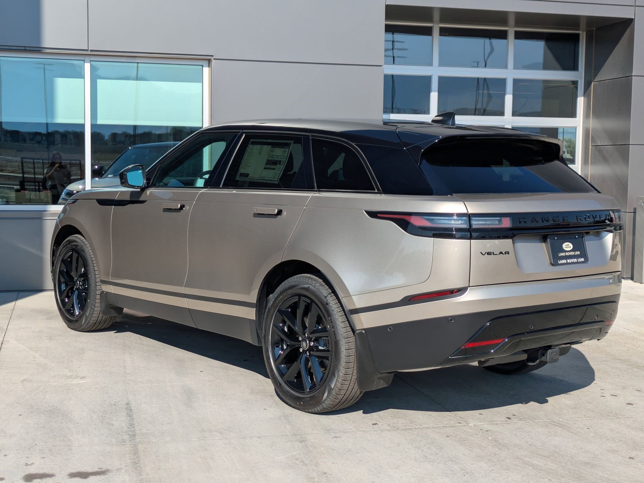 2026 Land Rover Range Rover Velar S photo 8