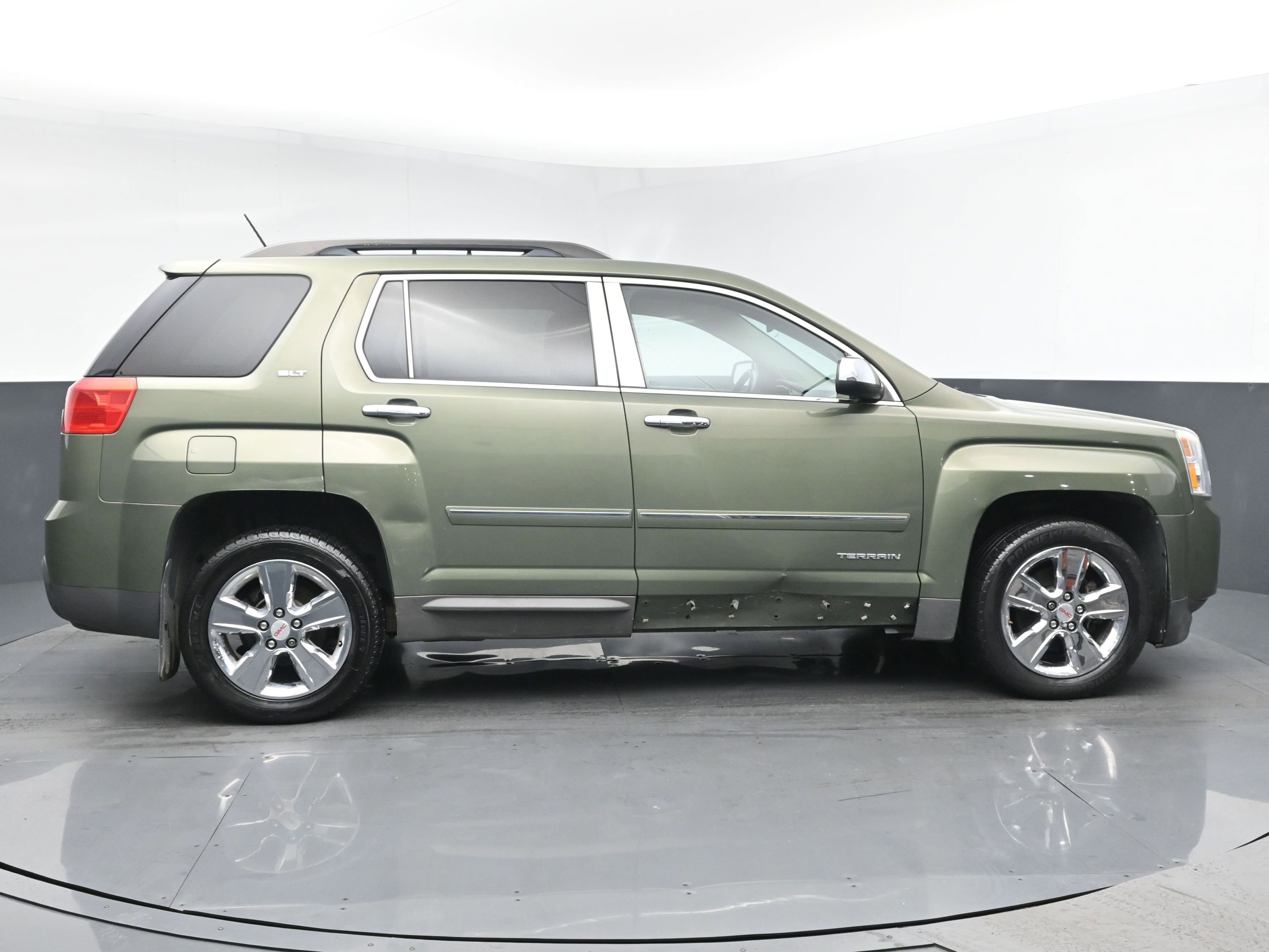 2015 Gmc Terrain SLT photo 2