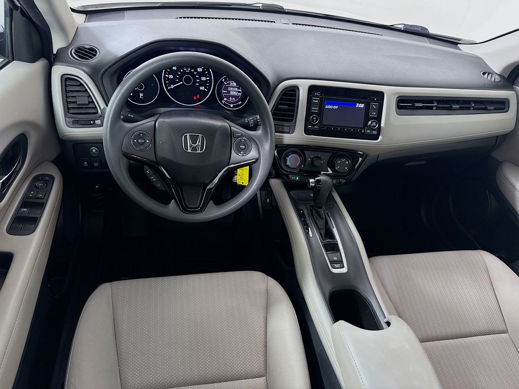 2016 Honda HR-V LX photo 19