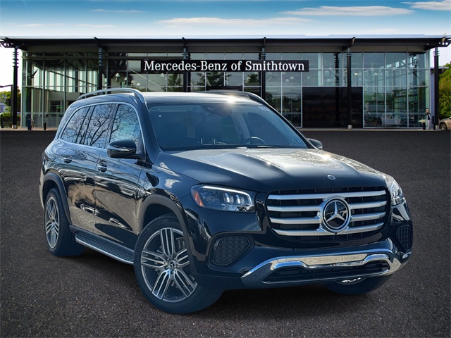 2026 Mercedes-Benz GLS Base's photo