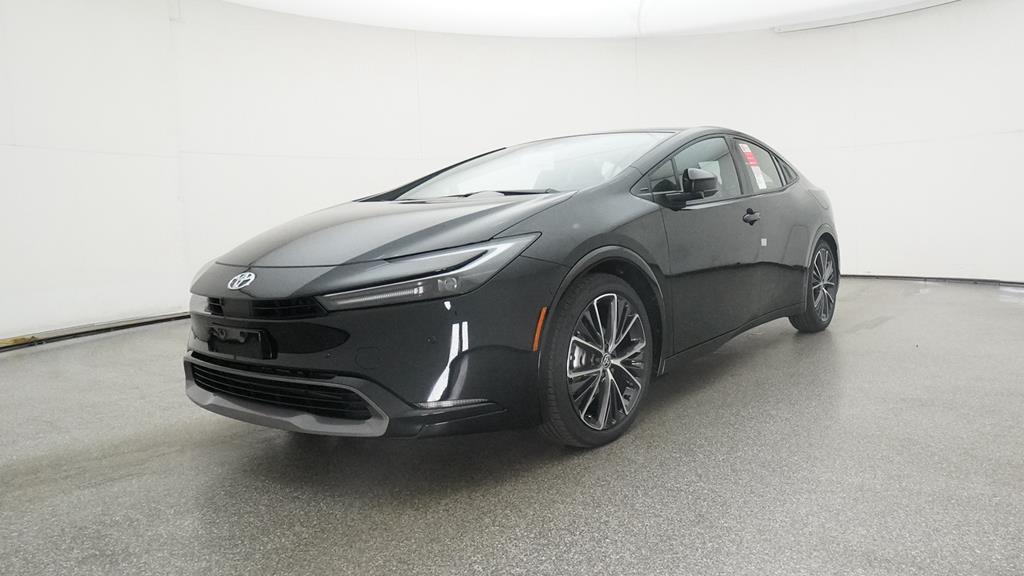 2025 Toyota Prius Limited photo 4