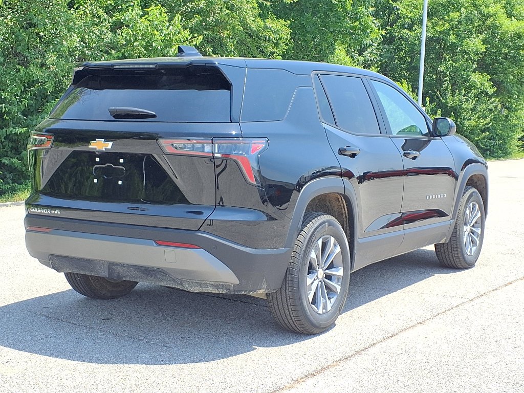 2026 Chevrolet Equinox LT photo 16