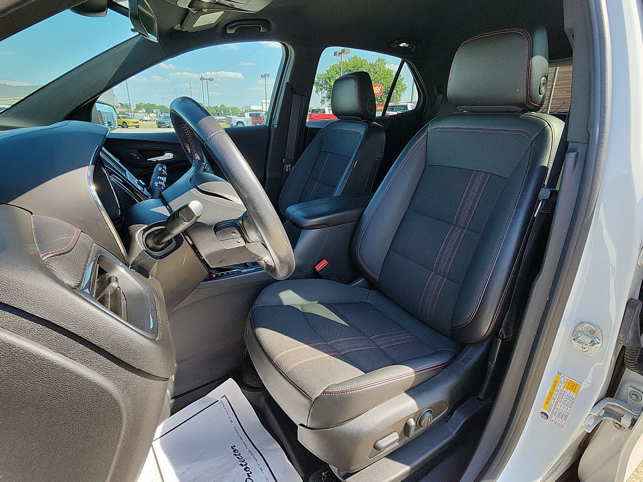 2022 Chevrolet Equinox RS photo 11