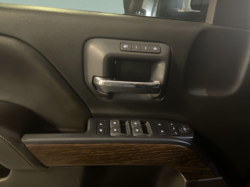 2018 Gmc Sierra 2500 Denali photo 12