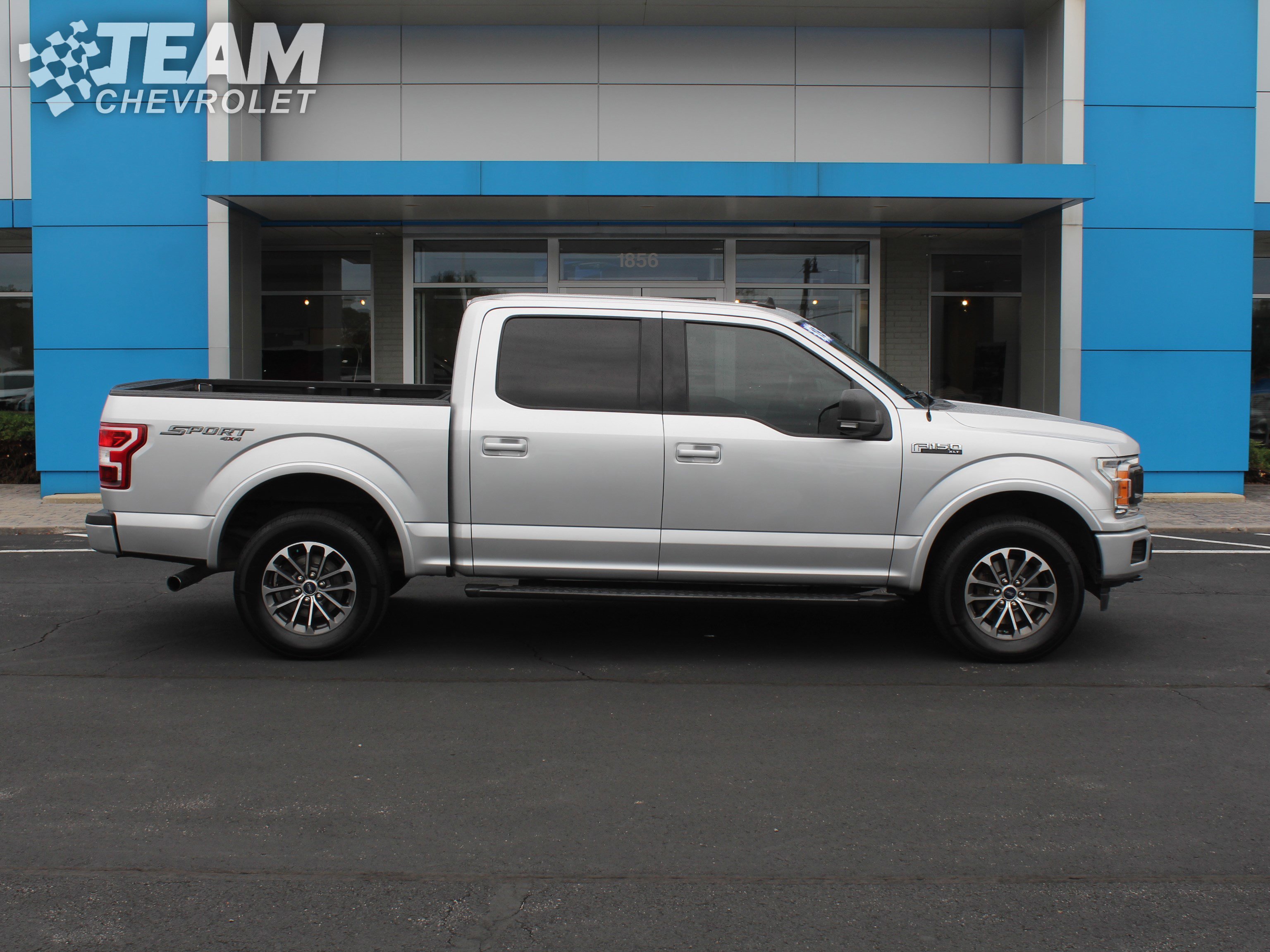 2019 Ford F-150 XL photo 3