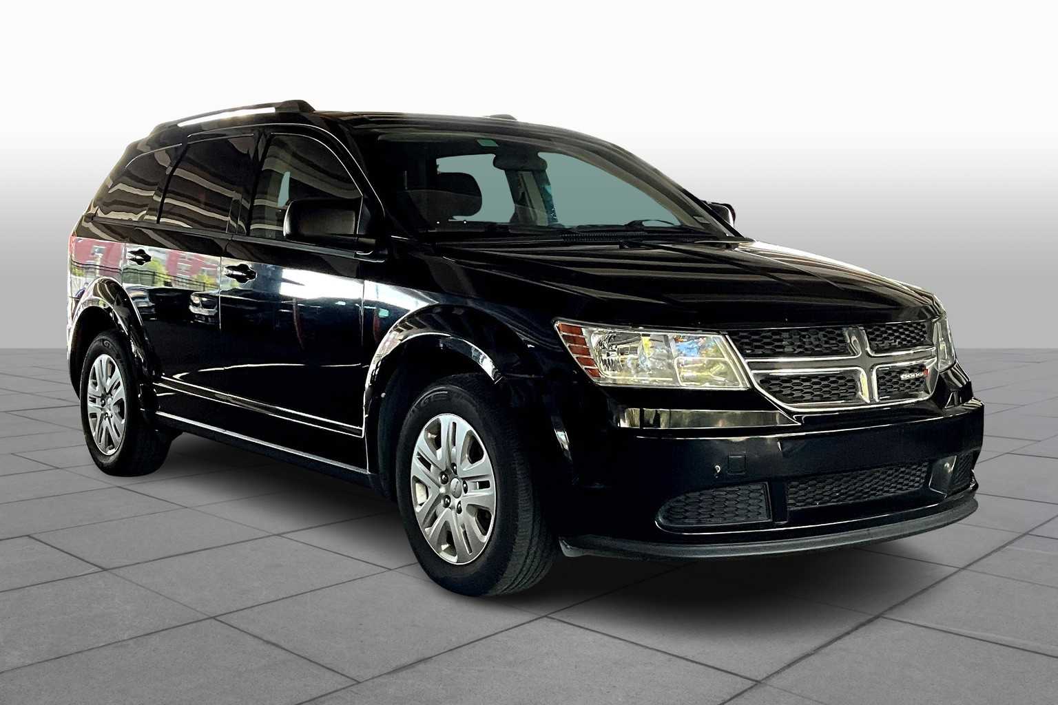 2017 Dodge Journey SE photo 2