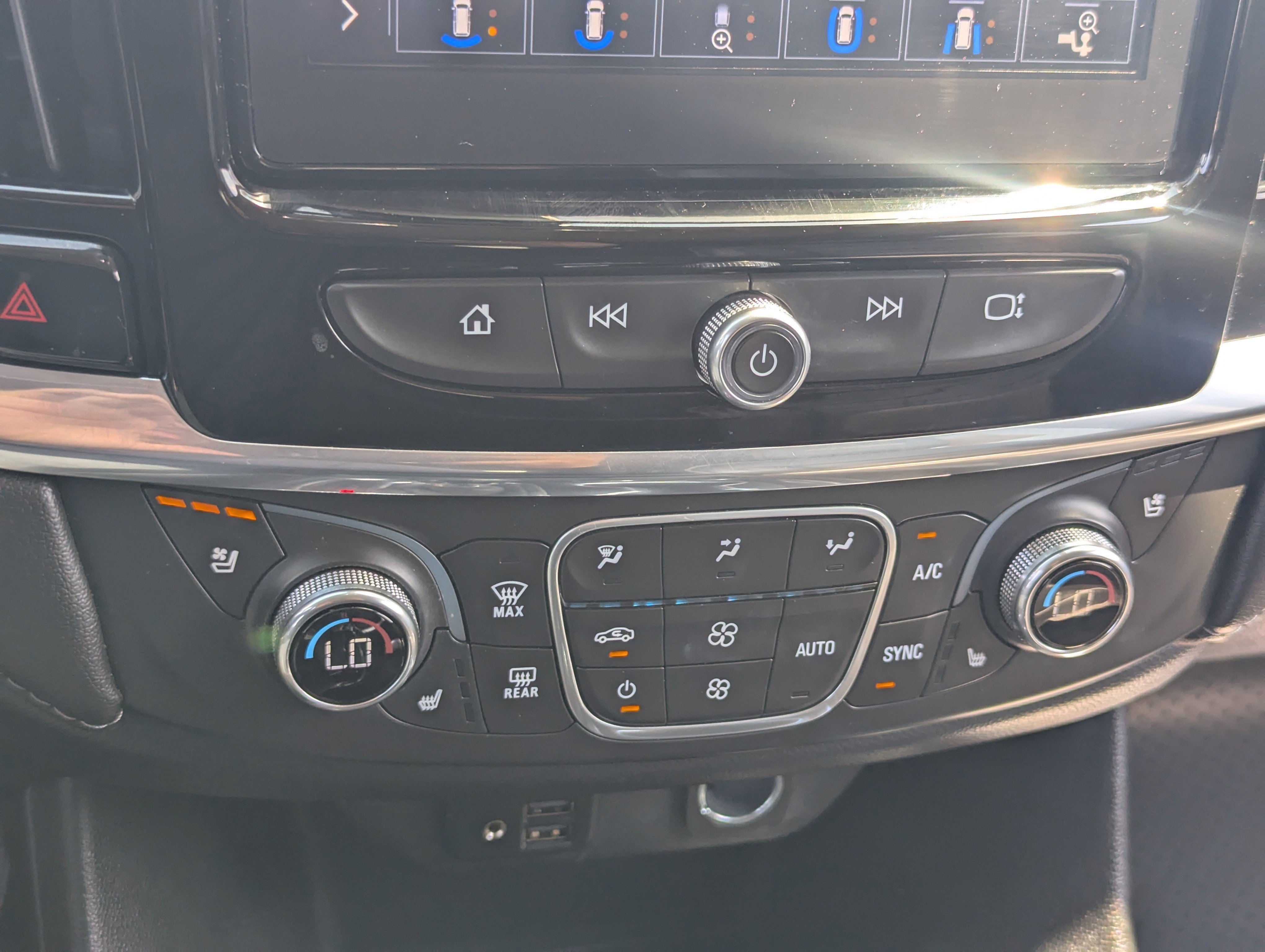 2020 Chevrolet Traverse High Country photo 4