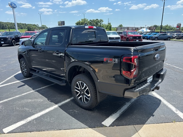2025 Ford Ranger Lariat photo 4