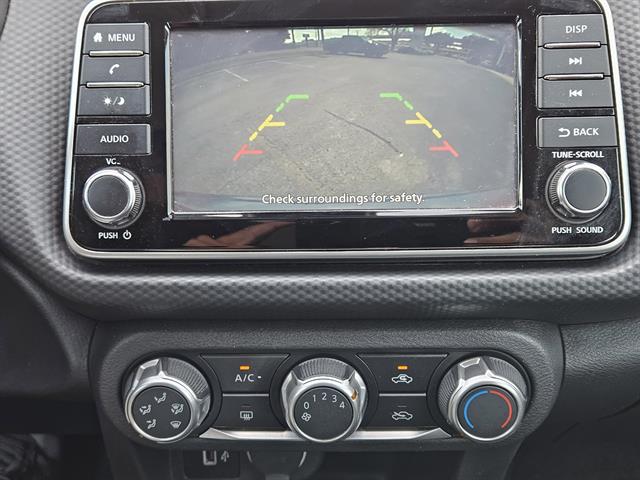2023 Nissan Kicks S photo 12