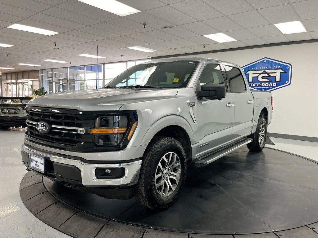 2024 Ford F-150 XLT photo 4