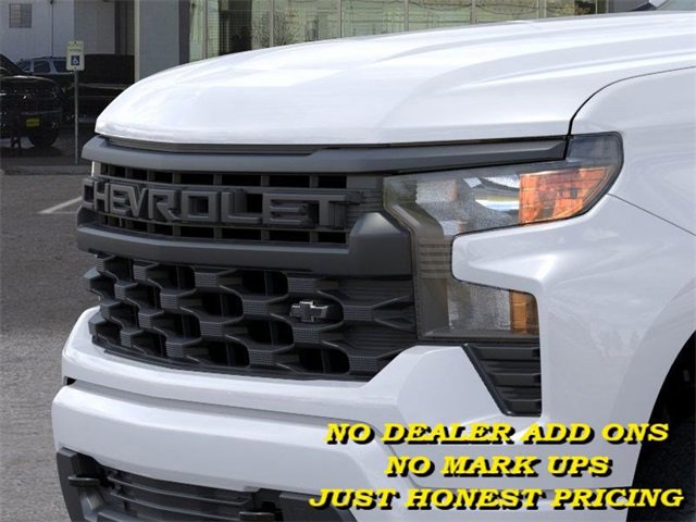2026 Chevrolet Silverado Custom photo 12