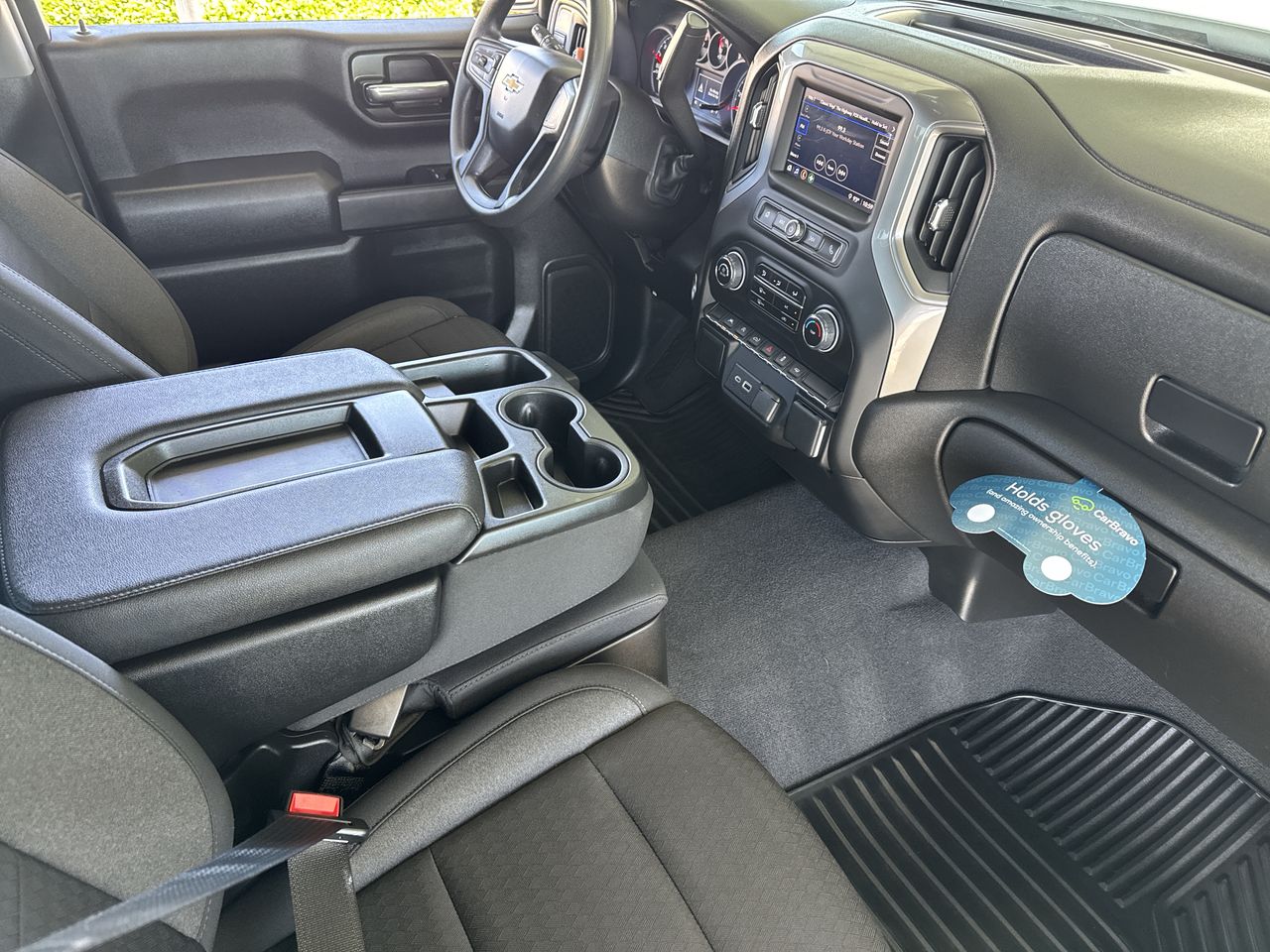 2025 Chevrolet Silverado 1500 Custom photo 28
