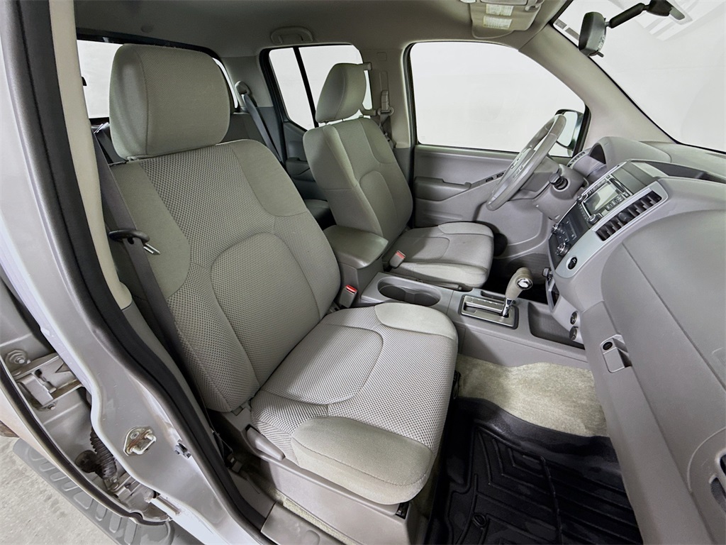 2018 Nissan Frontier SV photo 23