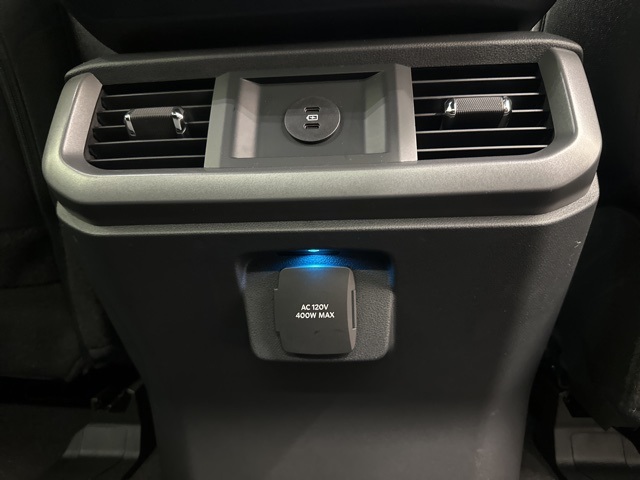 2025 Ford F-150 XLT photo 33