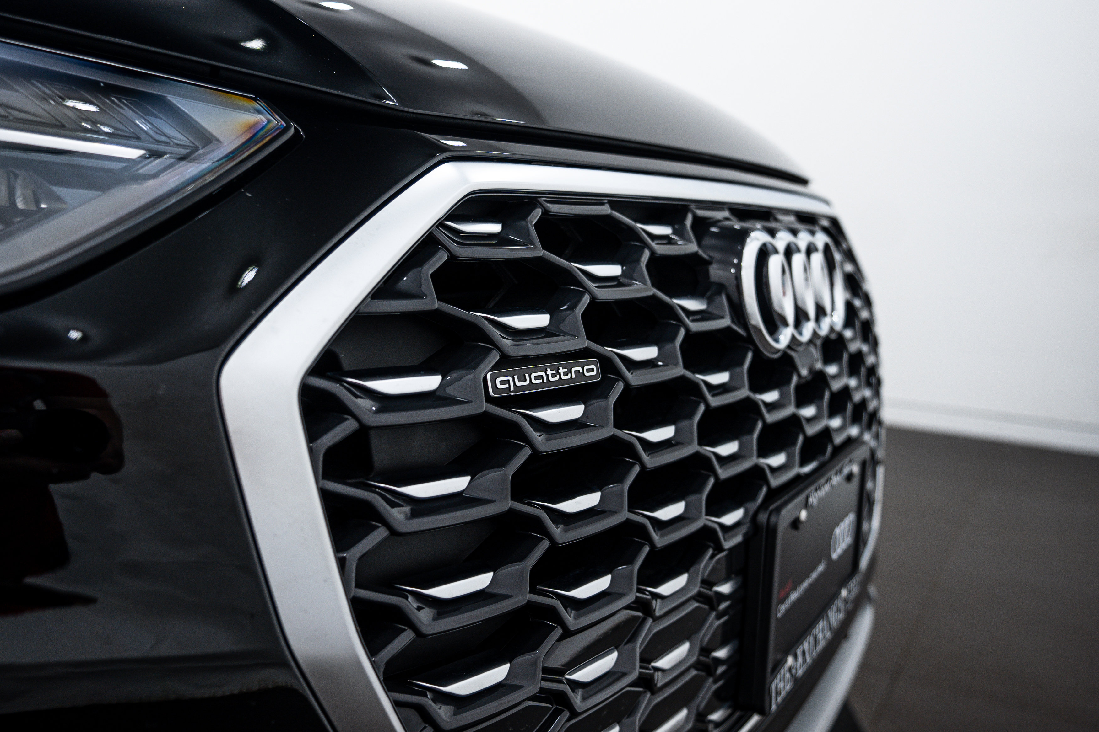 2025 Audi Q5 Sportback S line Premium photo 12