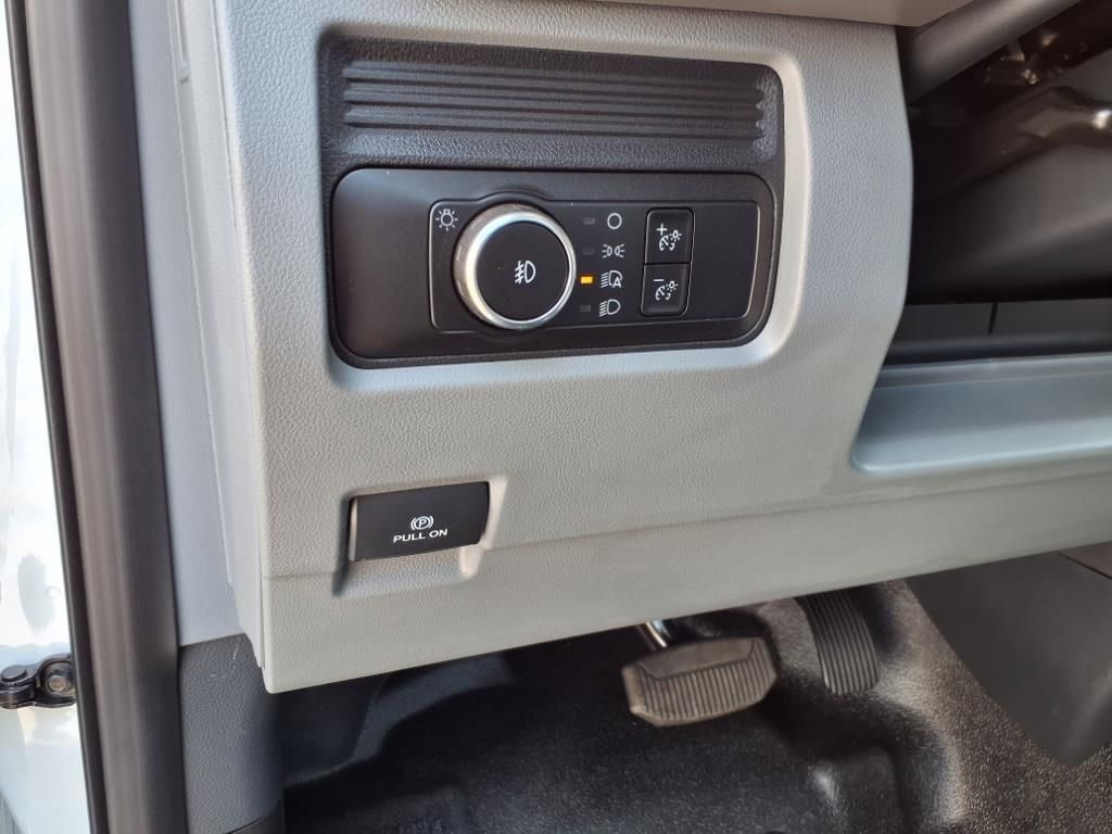 2023 FORD F-350 - Image 35