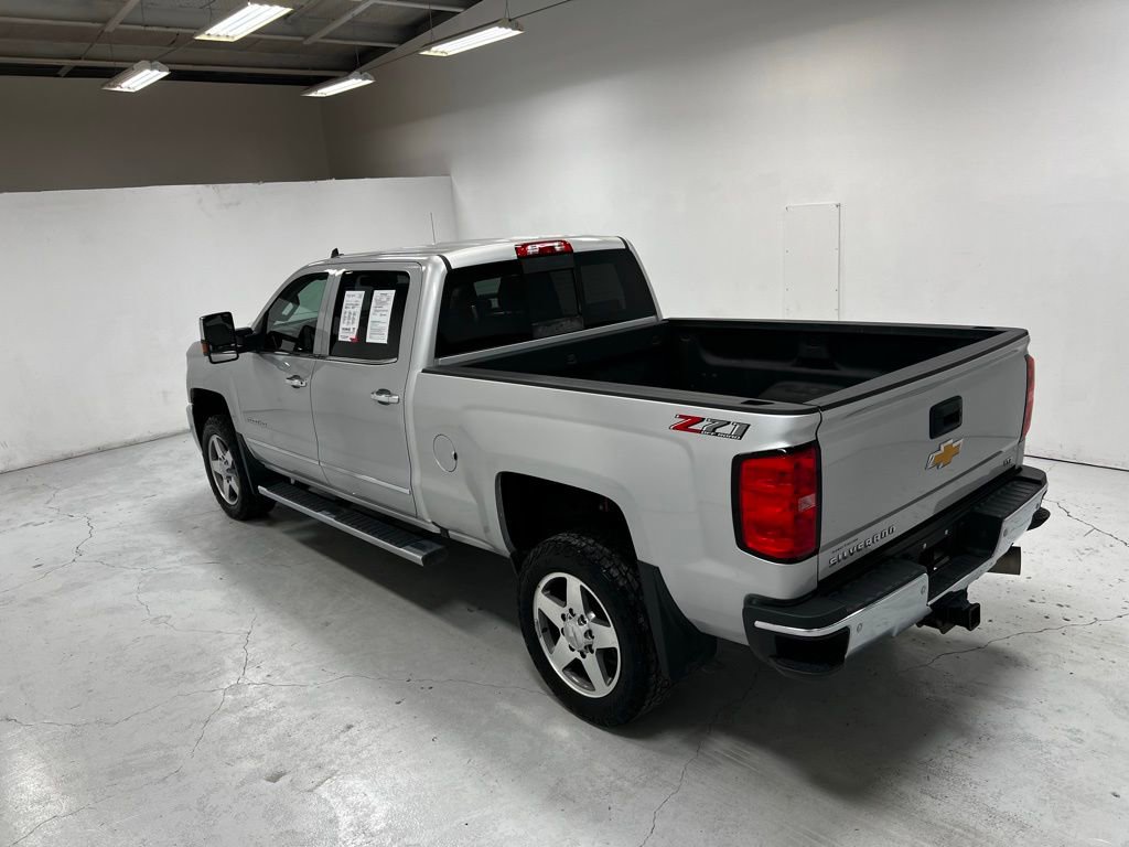 2018 Chevrolet Silverado 2500HD LTZ photo 4