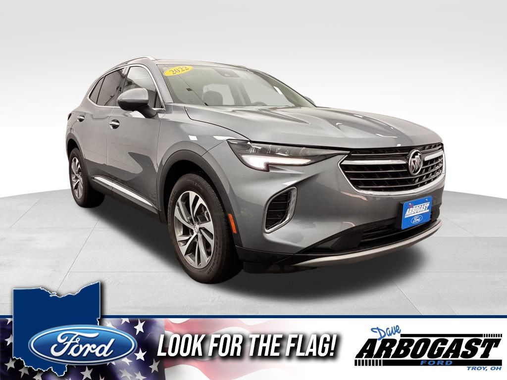 2022 Buick Envision Essence's photo