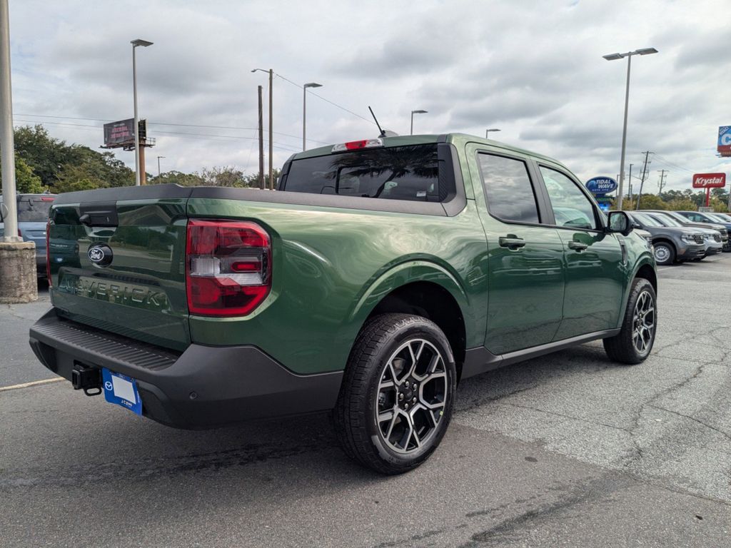2025 Ford Maverick Lariat photo 2
