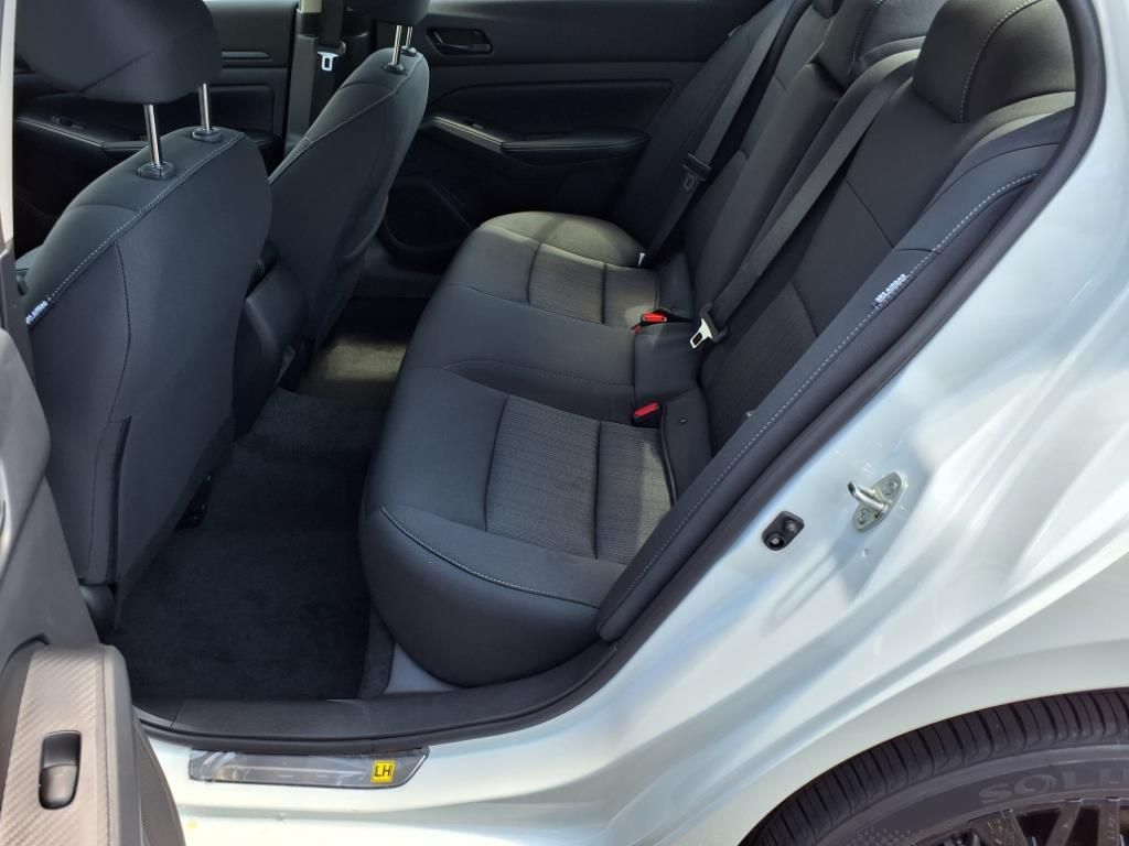 2025 Nissan Altima SV Special Edition photo 12
