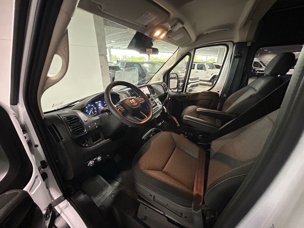 2023 Ram ProMaster 2500 Window Van photo 22