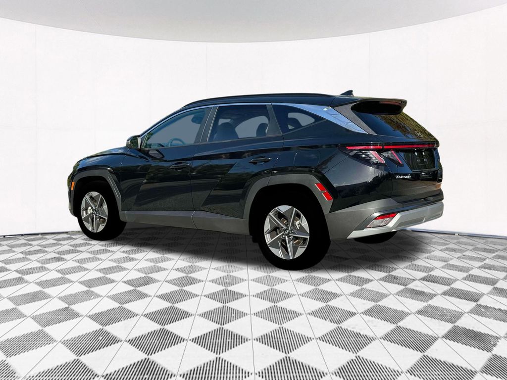 2025 Hyundai Tucson SEL Convenience photo 3