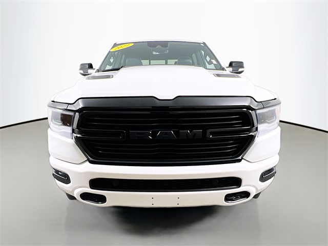 2022 Ram 1500 Laramie photo 2