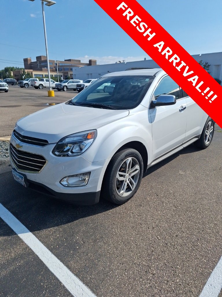 2016 Chevrolet Equinox LTZ photo 2