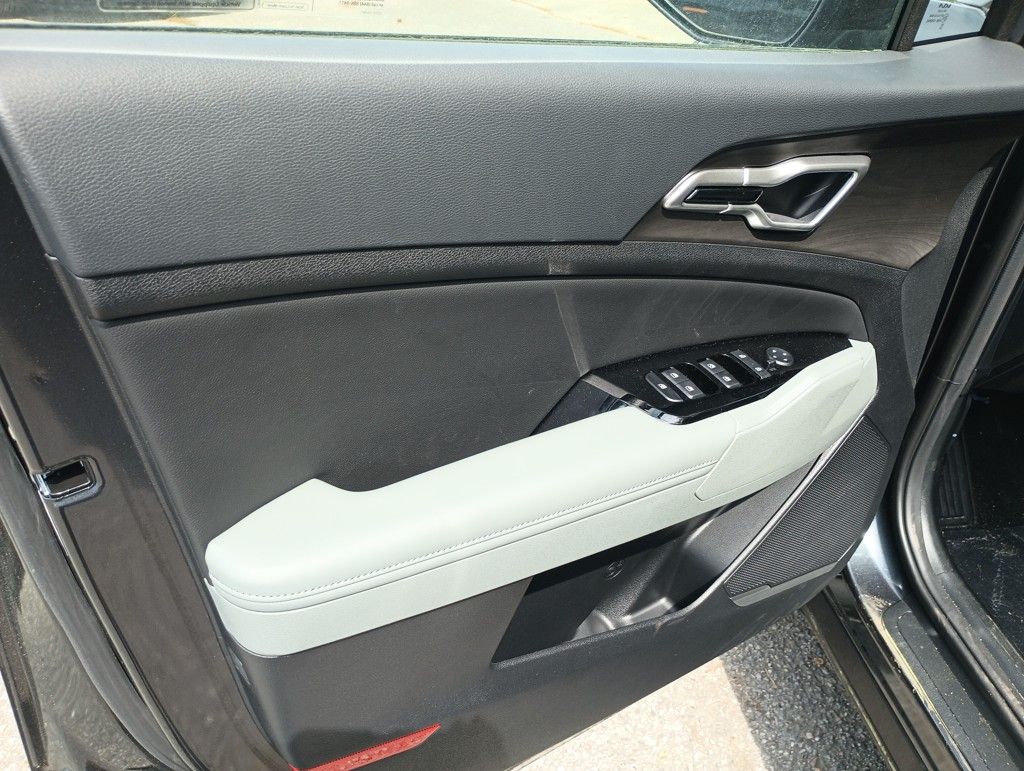 2024 Kia Sportage X-Line photo 10