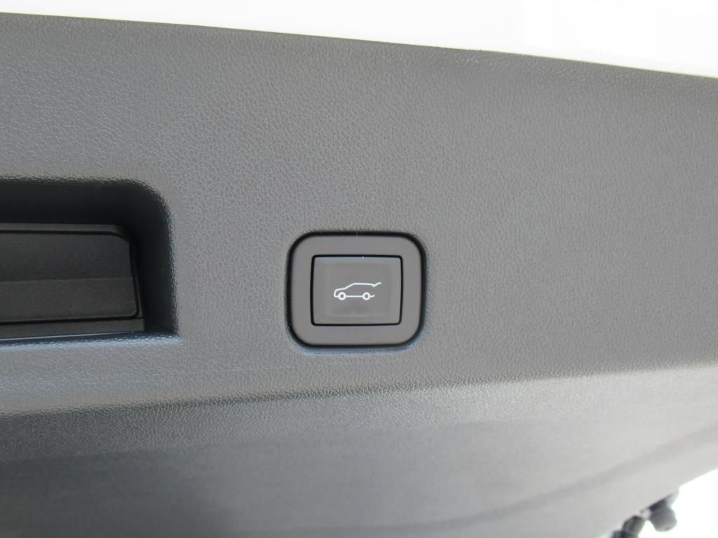 2026 Gmc Acadia Elevation photo 31