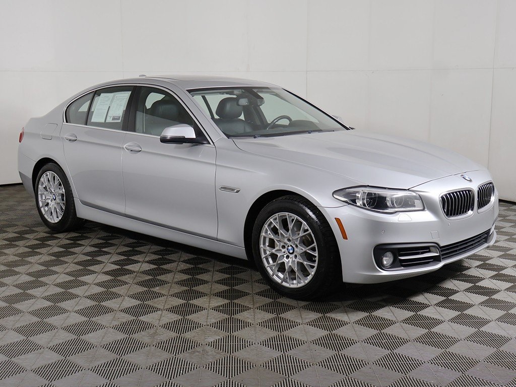 Used 2016 BMW 5 Series 528i with VIN WBA5A7C55GG146234 for sale in Parma, OH